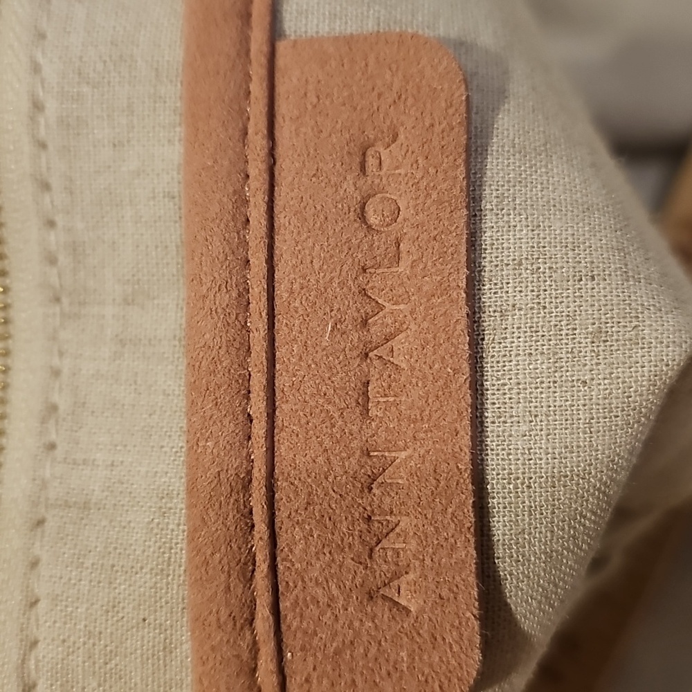 Ann Taylor chic soft pink suede clutch with tassels like new condition - Picture 8 of 11